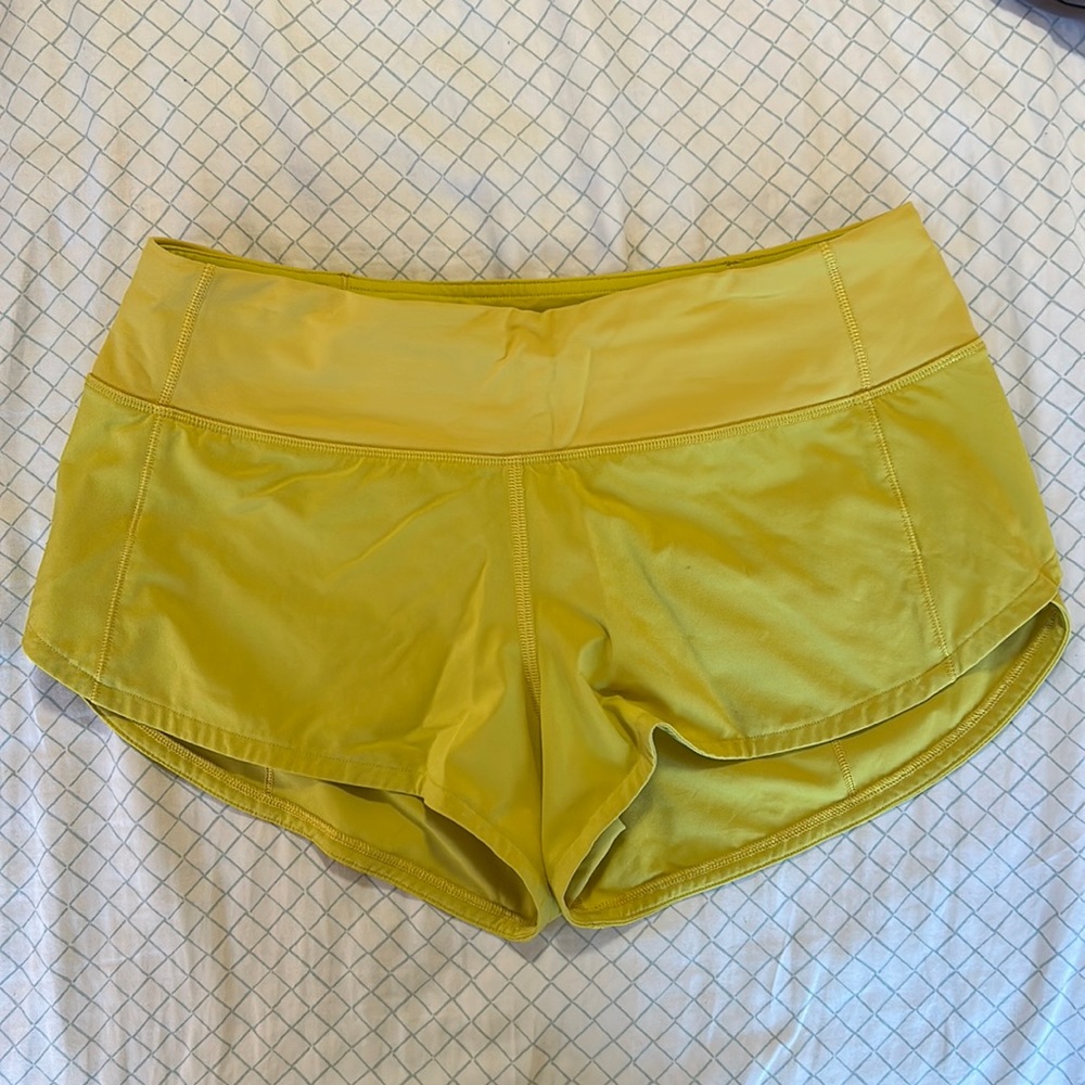 Lululemon speed up 2.5in shorts chartreuse